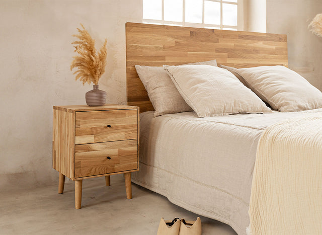 Łóżka drewniane 200x200