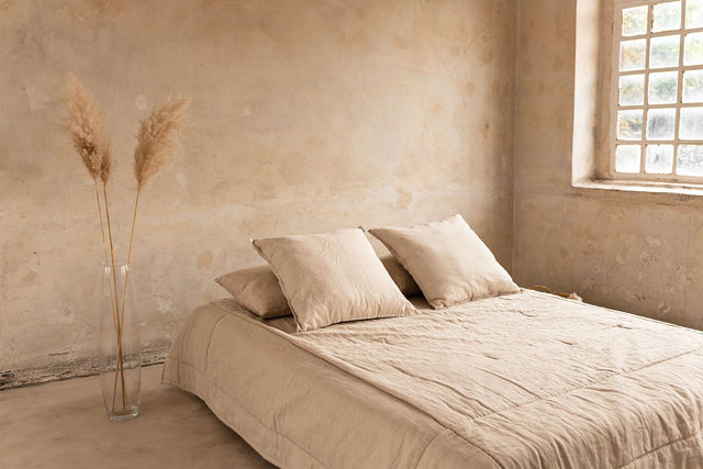 Łóżko tapicerowane z pojemnikiem Flat - berke.